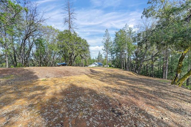 1149 Swanson Ln, Colfax, CA 95713