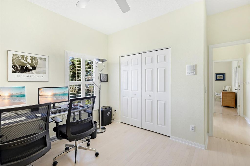 Image 34 of property listing at 106 MAGNOLIA WAY, Bradenton, FL 34209