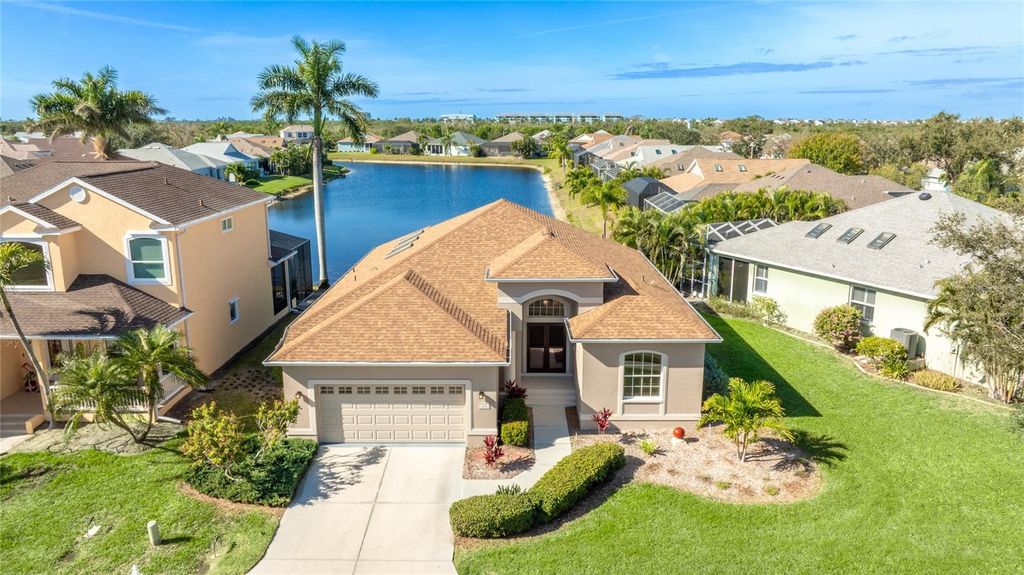 Image 5 of property listing at 106 MAGNOLIA WAY, Bradenton, FL 34209