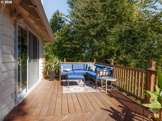 11896 Se KEHRLI Dr, Milwaukie, OR 97222