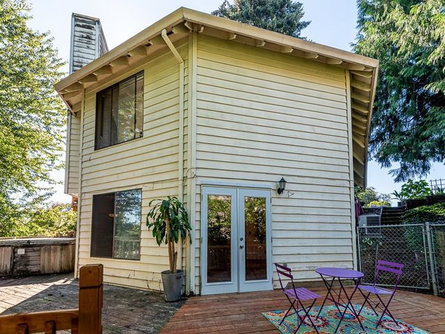 11896 Se KEHRLI Dr, Milwaukie, OR 97222