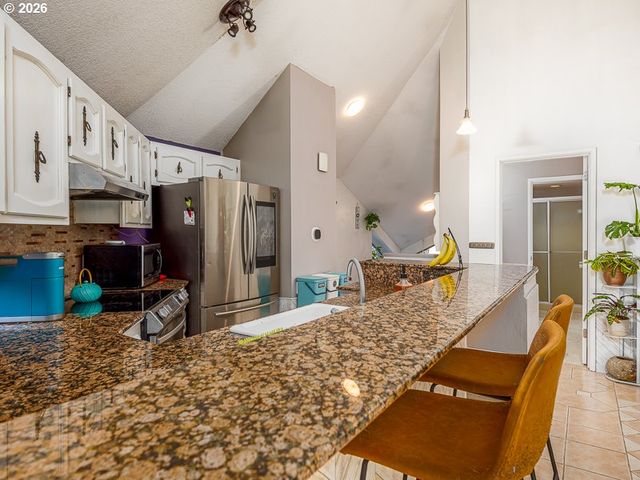 11896 Se KEHRLI Dr, Milwaukie, OR 97222