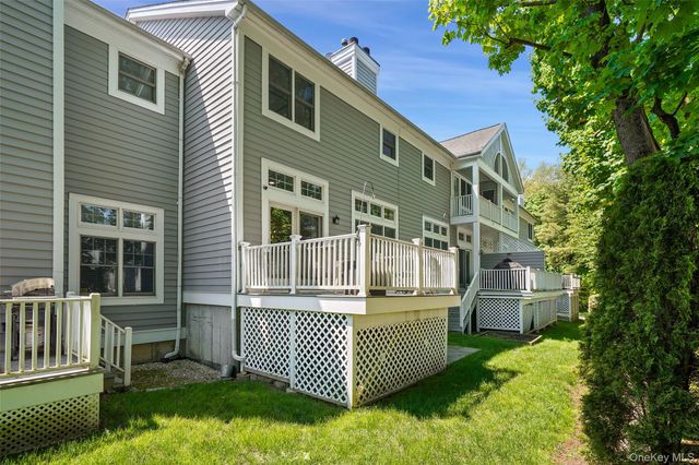 23 Brookridge Court, Rye Brook, NY 10573
