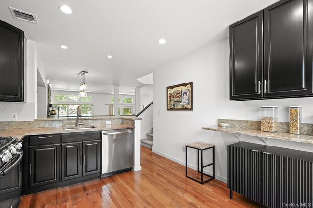 23 Brookridge Court, Rye Brook, NY 10573