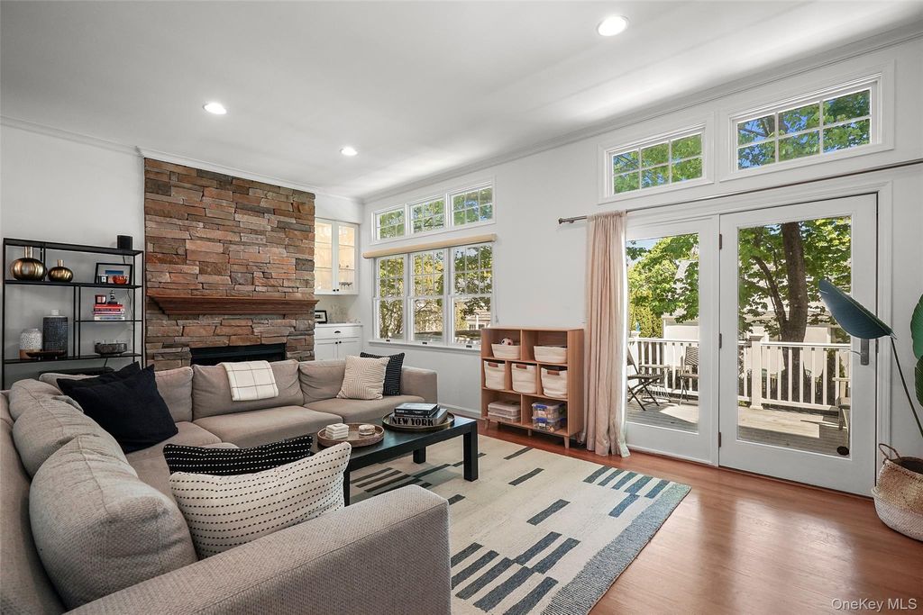 23 Brookridge Court, Rye Brook, NY 10573
