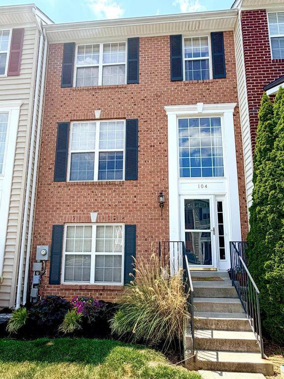104 GREEN FERN CIR, Boonsboro, MD 21713