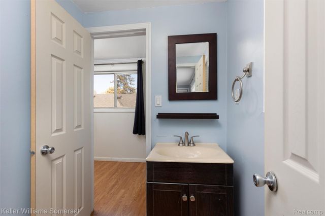 1964 Almont Street, Ferndale, MI 48220