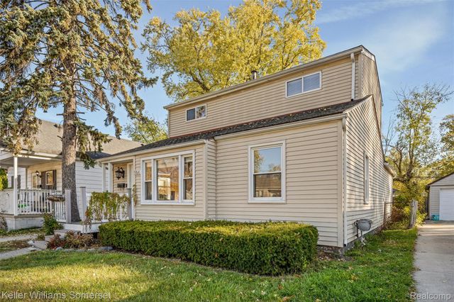 1964 Almont Street, Ferndale, MI 48220