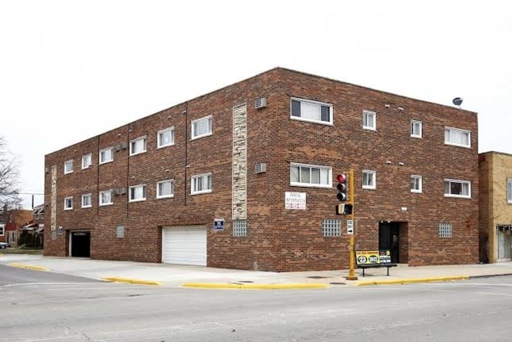 5758 35th Street 301, Cicero, IL 60609