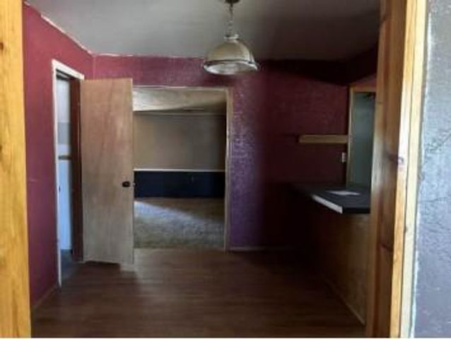 102 NE 5th Street, Moore, OK 73160