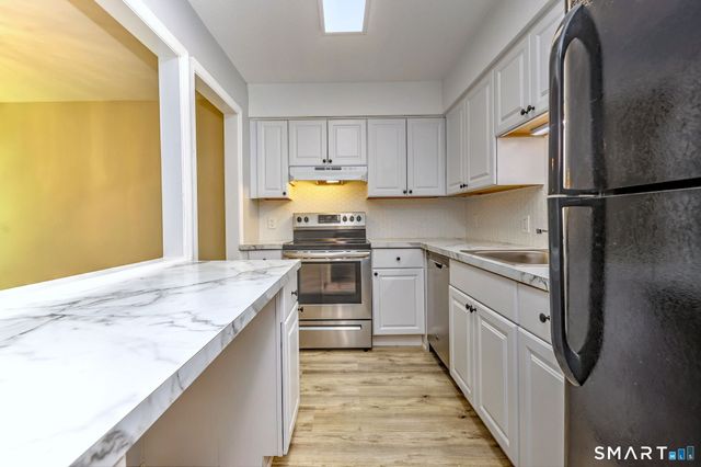 900 Mix Avenue 79, Hamden, CT 06514