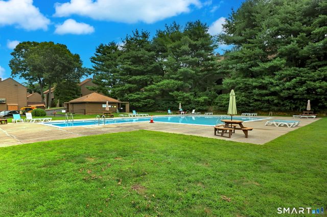900 Mix Avenue 79, Hamden, CT 06514