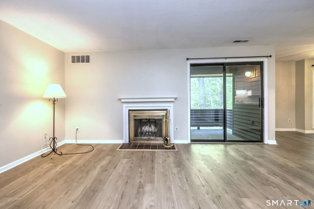 900 Mix Avenue 79, Hamden, CT 06514