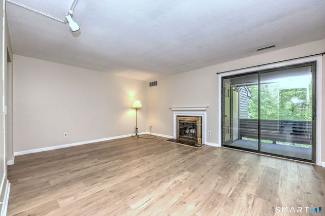 900 Mix Avenue 79, Hamden, CT 06514
