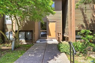900 Mix Avenue 79, Hamden, CT 06514