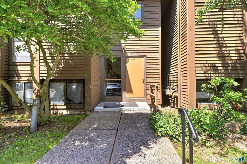 900 Mix Avenue 79, Hamden, CT 06514