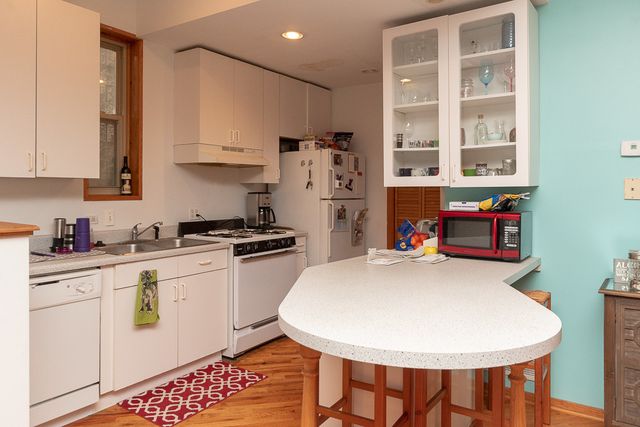 1307 N GREENVIEW Avenue 3F, Chicago, IL 60642