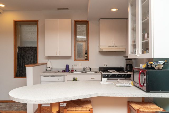 1307 N GREENVIEW Avenue 3F, Chicago, IL 60642