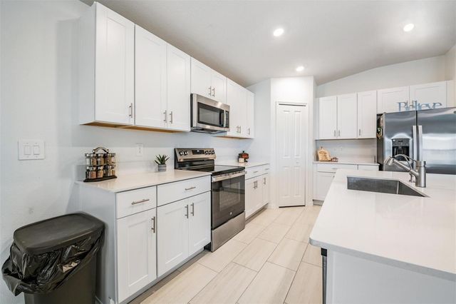 32325 WISHING HAVEN DRIVE, San Antonio, FL 33576