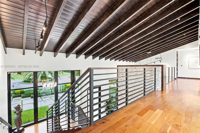 3714 Pine Lake Dr, Weston, FL 33332