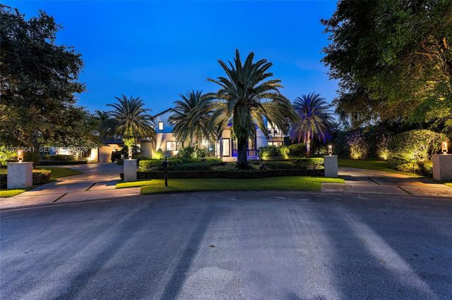 3714 Pine Lake Dr, Weston, FL 33332