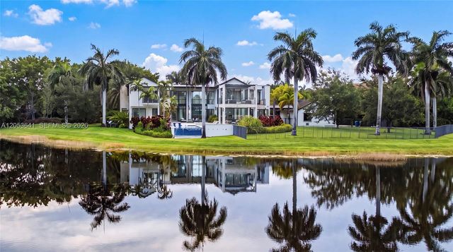 3714 Pine Lake Dr, Weston, FL 33332