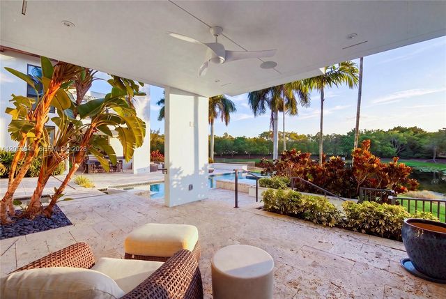 3714 Pine Lake Dr, Weston, FL 33332