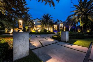 3714 Pine Lake Dr, Weston, FL 33332