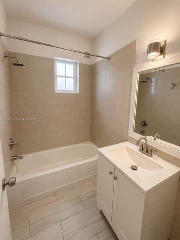 1440 Pennsylvania Ave 5, Miami Beach, FL 33139