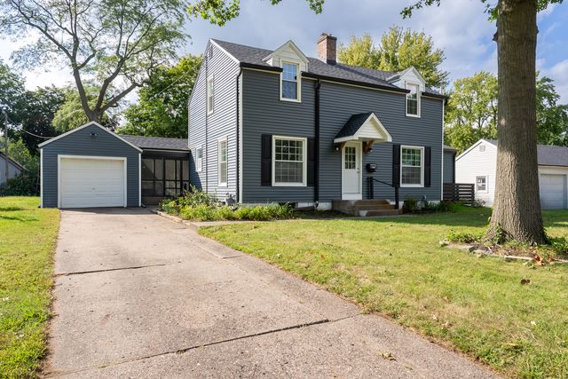 1606 Coffelt Avenue, Davenport, IA 52803