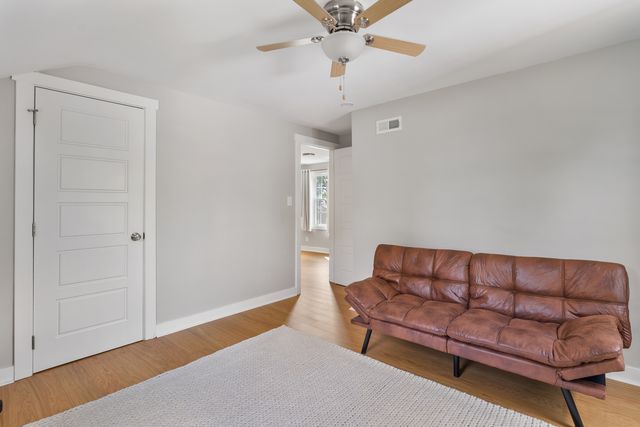 1606 Coffelt Avenue, Davenport, IA 52803