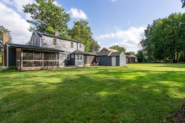 1606 Coffelt Avenue, Davenport, IA 52803