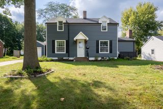 1606 Coffelt Avenue, Davenport, IA 52803