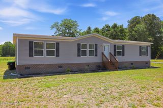 2948 Old New Bern Road, Chocowinity, NC 27817