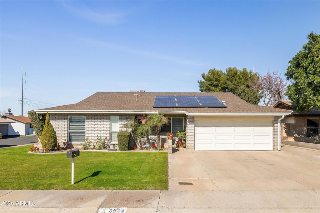 3024 W WAGONER Road, Phoenix, AZ 85053