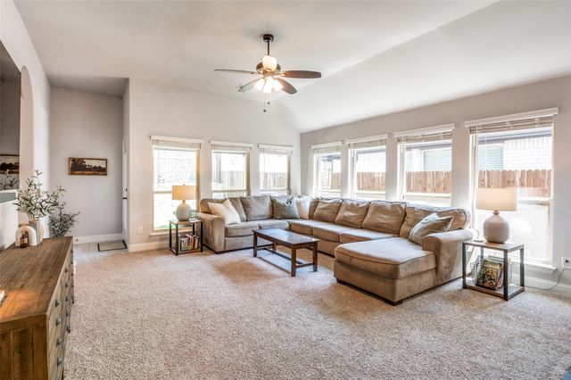 1217 Porter Lane, Mckinney, TX 75071