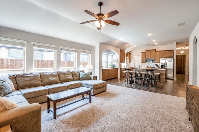 1217 Porter Lane, Mckinney, TX 75071