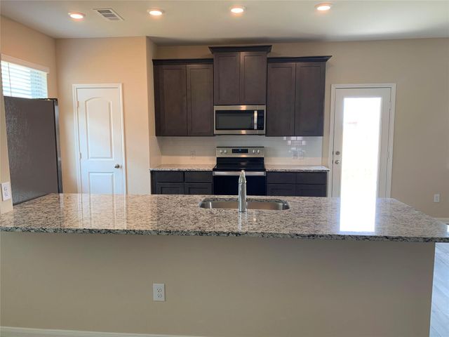 263 Honeysuckle, Princeton, TX 75407