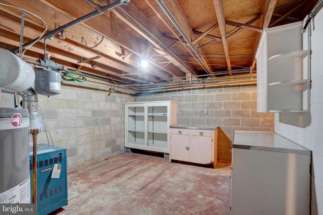 398 EDGEHILL RD, York, PA 17403
