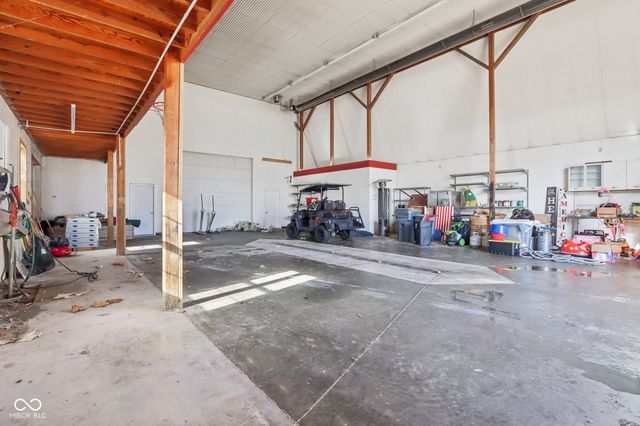 5784 N 600 E, Greenfield, IN 46140