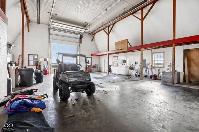 5784 N 600 E, Greenfield, IN 46140