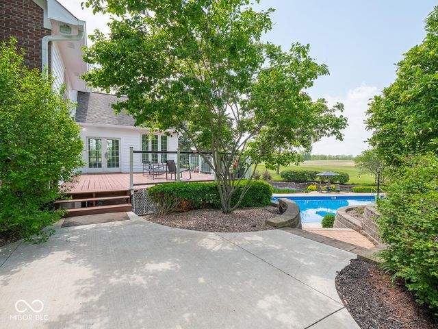 5784 N 600 E, Greenfield, IN 46140