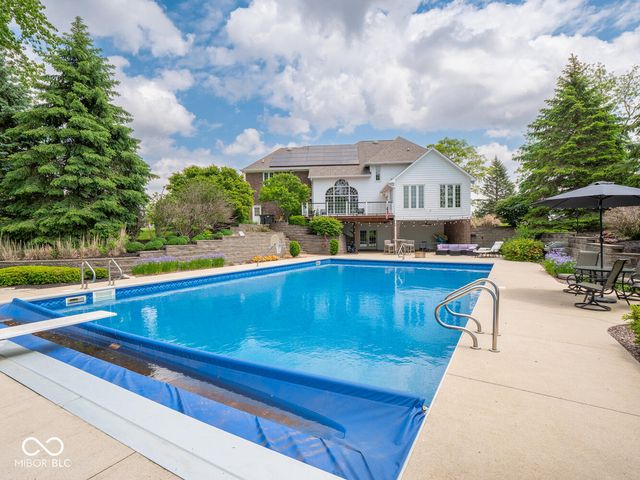 5784 N 600 E, Greenfield, IN 46140