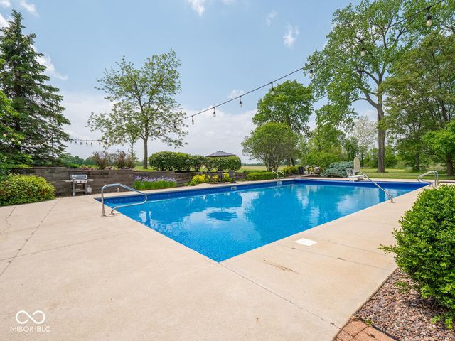 5784 N 600 E, Greenfield, IN 46140