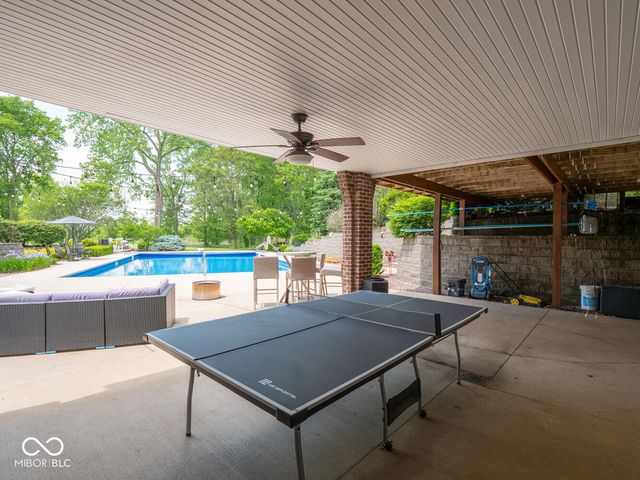 5784 N 600 E, Greenfield, IN 46140