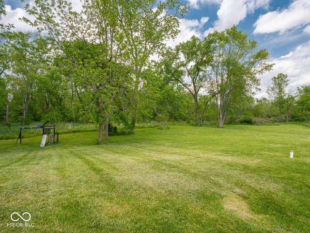 5784 N 600 E, Greenfield, IN 46140