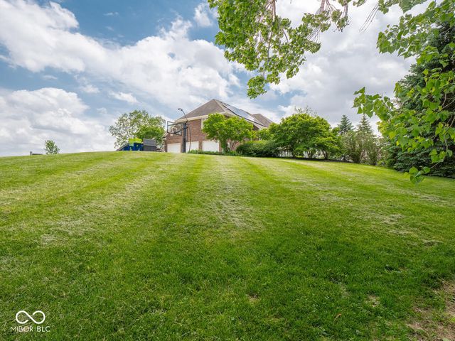 5784 N 600 E, Greenfield, IN 46140