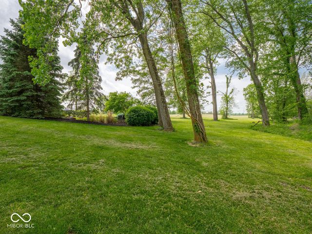 5784 N 600 E, Greenfield, IN 46140