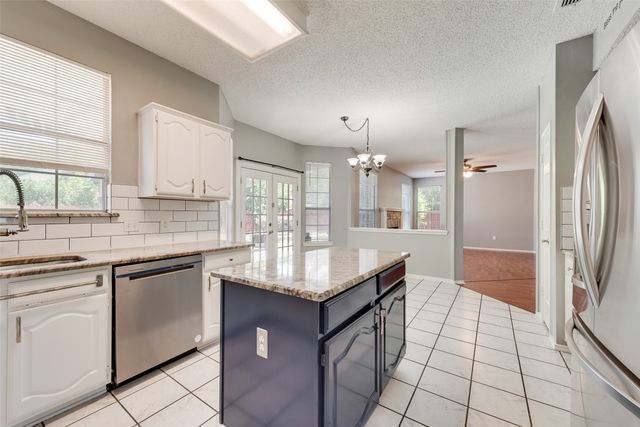2912 Shadow Oak Court, Flower Mound, TX 75028