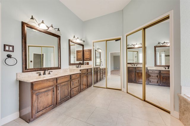 2912 Shadow Oak Court, Flower Mound, TX 75028